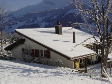 Chalet im Skigebiet für Ferien zu vermieten (ab 700.-)