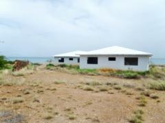 Neubau-Haus in direkter Strandlage