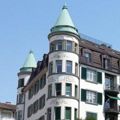 Repräsentative Büroräume in renoviertem Altbau